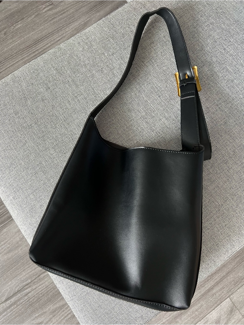 Black Leather Shoulder Bag